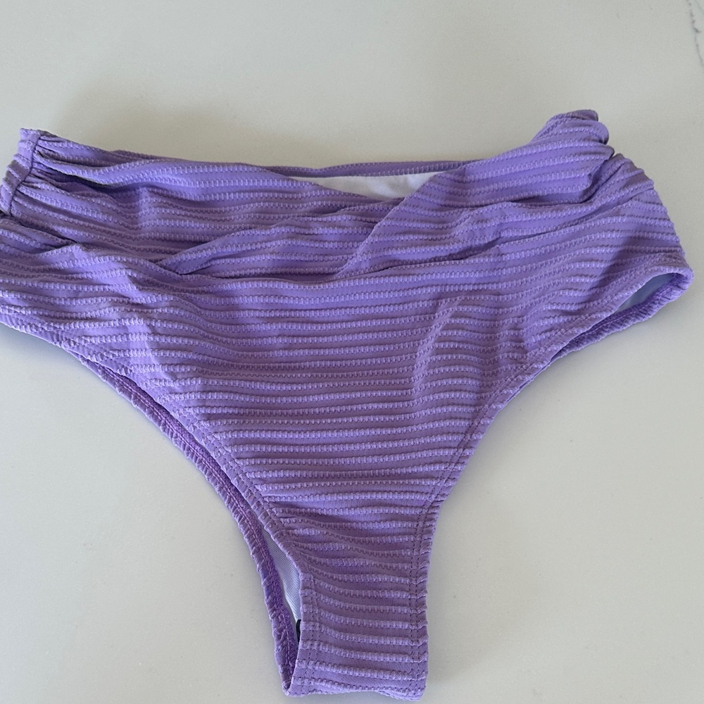 SHEIN Lavender Ribbed High Cut Bikini Bottoms
